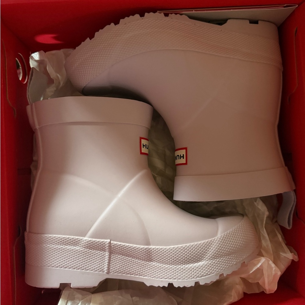 Hunter kinds lavender Ankle Boots